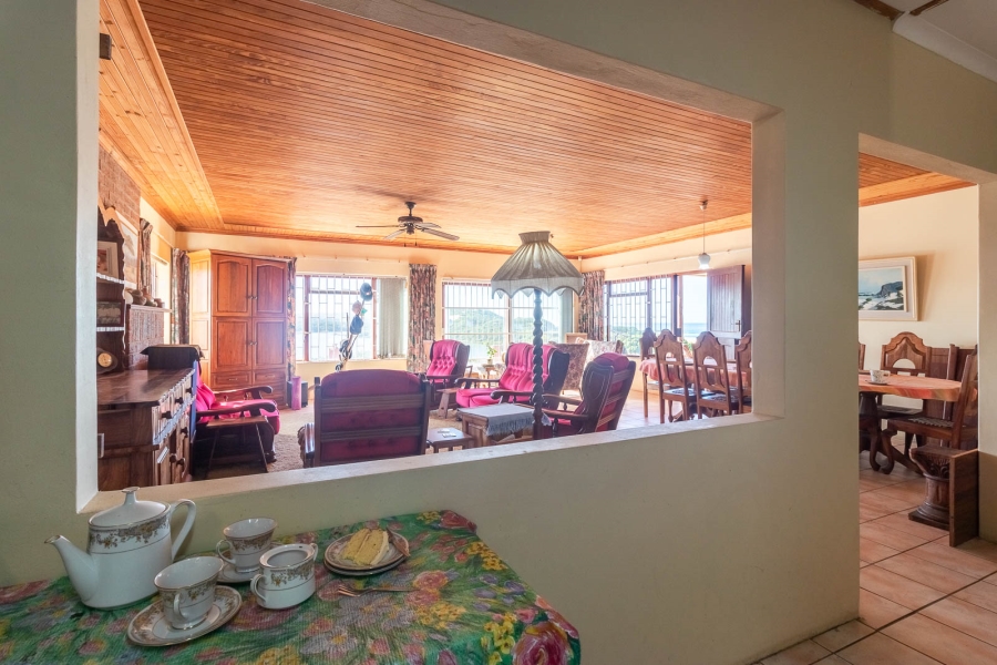 3 Bedroom Property for Sale in Boknesstrand Eastern Cape